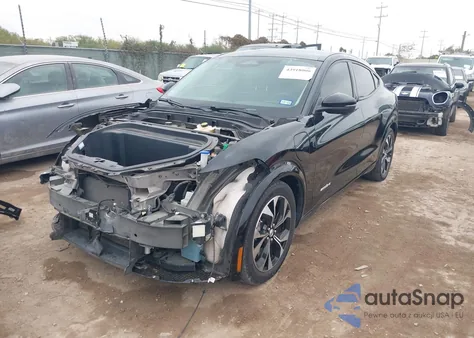 2022 Ford Mustang Mach-E Premium z USA, uszkodzony, nr VIN 3FMTK3RM7NMA41840